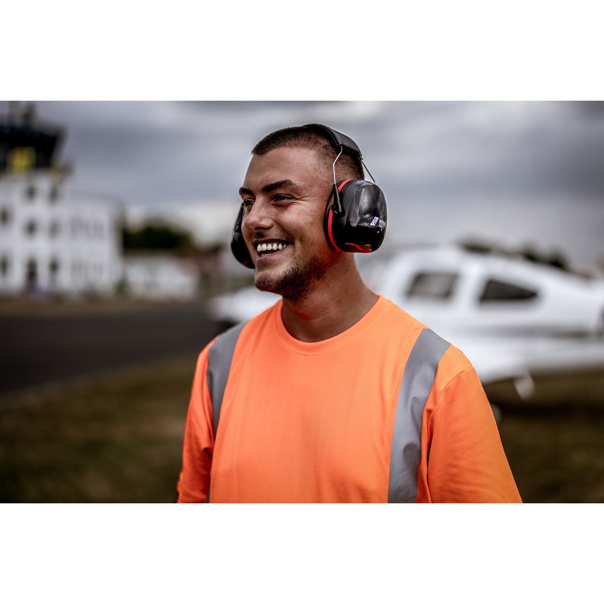 NITRAS MUTE DEFENDER PRO, căști pentru urechi, negru / roșu, plastic EN 352-1 | Pachet (1 bucata)