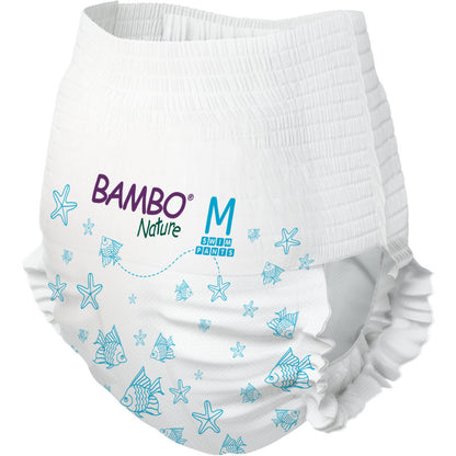 Die Bambo Nature Schwimmwindel Gr. M (12+ kg) von Abena Re-Seller GmbH, Packung mit 12 Stück, überzeugt als nachhaltige, weiße Schwimmwindel mit blauen Fischmotiven - ideal für umweltbewusste Familien.