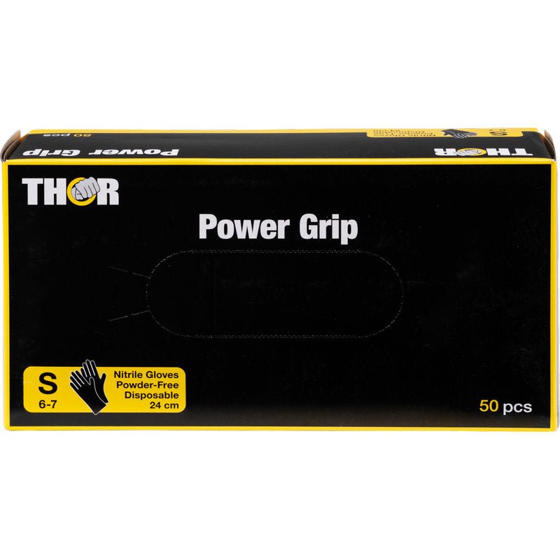 O cutie neagră cu inscripția „Thor Power Grip, Negru” de la Abena Re-Seller GmbH conține 50 de mănuși mici, fără pudră, de unică folosință, din nitril, pentru antrenamente de forță sau haltere. O etichetă galbenă pe față arată mărimea S și lungimea mănușii de 24 cm.