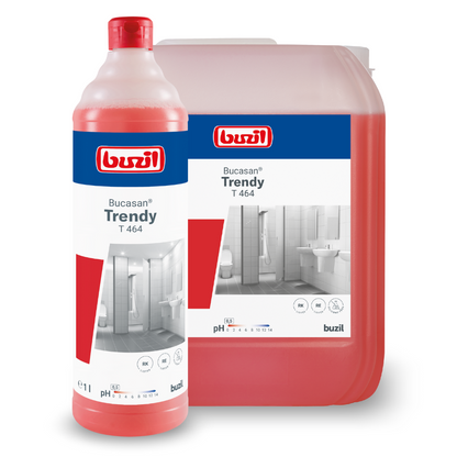 Imaginea arată două recipiente cu Buzil Bucasan® Trendy T 464, un detergent intensiv parfumat pentru întreținerea sanitară de la BUZIL-WERK Wagner GmbH & Co. KG. Unul dintre ele este o sticlă de un litru, iar celălalt un recipient mai mare. Ambele conțin un lichid roșu care promite strălucire fără urme, iar pe etichete sunt menționate avantajele curățeniei băii și îndepărtarea calcarului.
