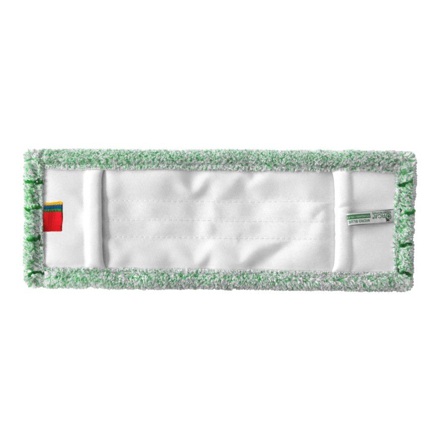 Arcora RUNNER GREEN DB - FC CU COPERTĂ de la Arcora International GmbH este un mop din microfibră alb dreptunghiular cu margine verde, o etichetă de stofă roșie pe o parte și o mică etichetă verde - perfect pentru curățenia interioară.