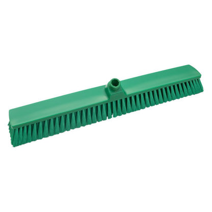 MĂTURA PENTRU SPAȚII MARI, NECURĂȚATĂ, ø 0,25MM MOALE, 600MM de la Haug Bürsten KG este un cap de mătură verde cu peri moi și o priză centrală pentru fixarea cozii, potrivită pentru curățenia industrială.