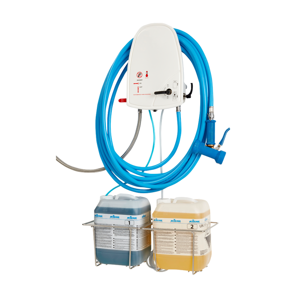 Furtunul Johannes Kiehl KG Kiehl cu piesă de legătură este conceput pentru dispozitivele ARCANTEC și permite o distribuire sigură a substanțelor chimice de perete cu duze și recipiente de detergent compatibile în suporturi metalice.