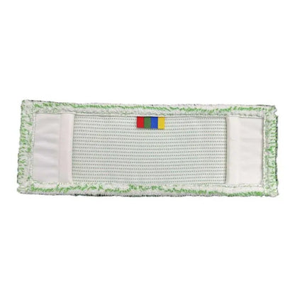Arcora Excellent Green-White Db-Fc Mopp Cu Codare Pe Culori Și Capac de la Arcora International GmbH este un cap de mop alb rectangular cu un centru gri texturat, o margine verde, două benzi albe la fiecare capăt și o etichetă multicoloră.