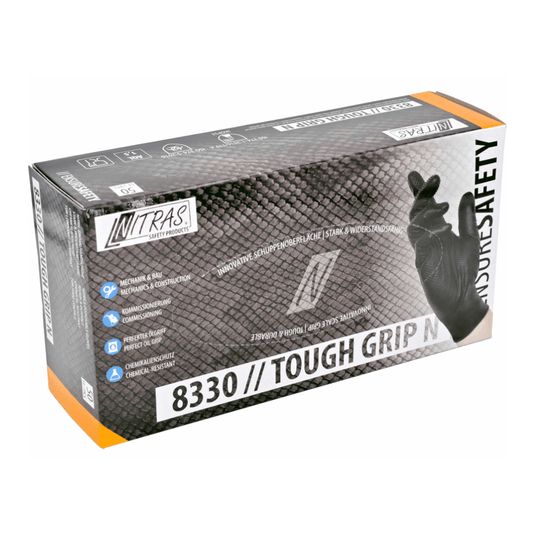 Cutie cu mănuși de protecție din nitril, cu inscripția „NITRAS TOUGH GRIP N” de la AS Arbeitsschutz GmbH. Ambalajul conține mănuși negre din nitril cu o „suprafață solzoasă” inovatoare, care asigură o prindere fermă, și prezintă simboluri care indică rezistența la riscurile mecanice și chimice.