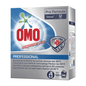 Expus este un pachet de Omo Professional Disinfectant Plus, detergent dezinfectant (8550 g) de la Diversey Deutschland GmbH & Co. OHG. Ambalajul subliniază eficacitatea în îndepărtarea petelor persistente la 40 °C și conține logo-urile Unilever și Diversey, precum și instrucțiuni de utilizare.