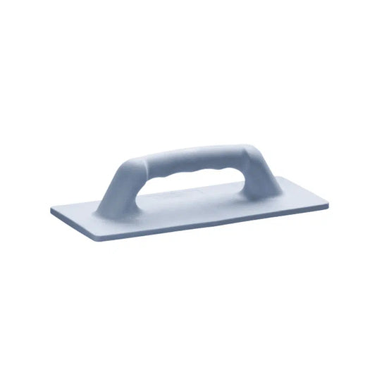 Suportul pentru tampoane Vileda – Padboy și Padmaster de la Vileda GmbH este un instrument de frecare de culoare gri, cu o bază dreptunghiulară și plată și un mâner rotunjit în partea superioară, perfect pentru netezirea suprafețelor în cadrul lucrărilor de construcție și finisare. Izolarea sa pe un fundal alb simplu îi subliniază funcția ca parte a echipamentului de curățare.