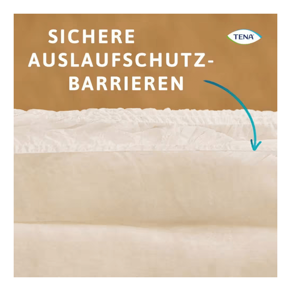 Prim-plan al unui tampon de absorbție bej cu margini fronsate, dezvoltat pentru pantalonii de protecție TENA Protection Pants Normal pentru incontinență de la TENA - Essity Germany GmbH. Text german: "Bariere de protecție împotriva scurgerilor". O săgeată albastră indică marginea; logo-ul TENA în dreapta sus.