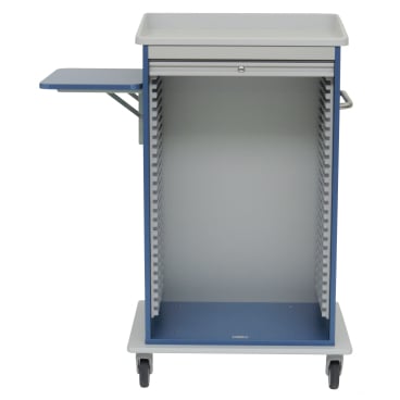 Un carucior multifuncțional Novocal Roll-Up cu șasiu din plăci de plastic integral alb-albastru, patru roți, față deschisă cu compartimente goale, un sertar superior închis și un mic raft rabatabil pe partea stângă. Marca: Novocal.