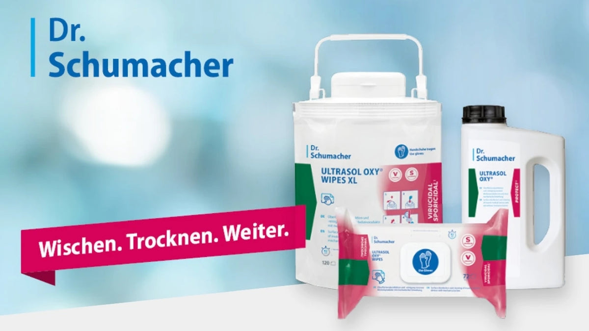 Dr. Schumacher ULTRASOL OXY Hygienetücher und Reinigungslösung vor blauem Hintergrund mit dem Slogan „Wischen. Trocknen. Weiter.“