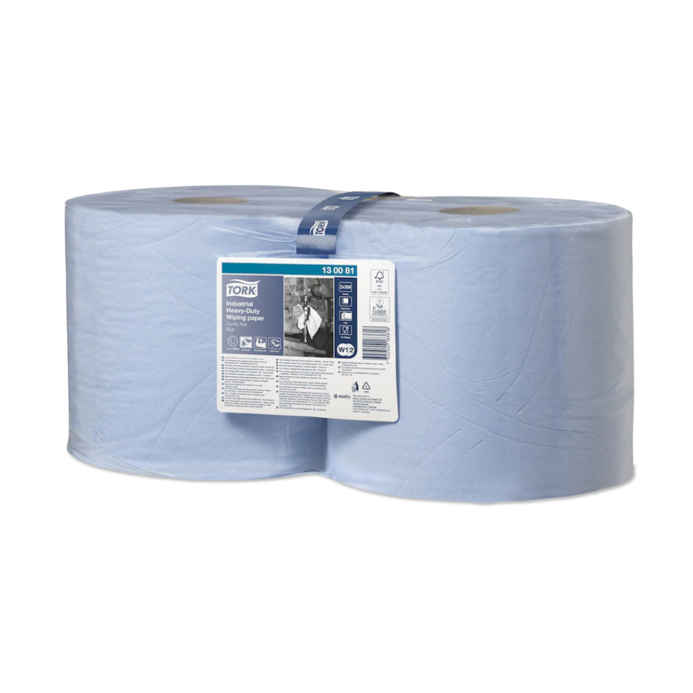 Două role mari de prosoape de hârtie industriale Tork 130081 extra-rezistente Premium, ambalate în plastic transparent, sunt ideale pentru îndepărtarea uleiului, grăsimii și lubrifianților. Eticheta conține informații despre produs, inclusiv marca TORK – Essity Professional Hygiene Germany GmbH și specificații detaliate. Aceste prosoape sunt potrivite pentru utilizarea cu sistemele de distribuție Tork Maxi cu derulare interioară.
