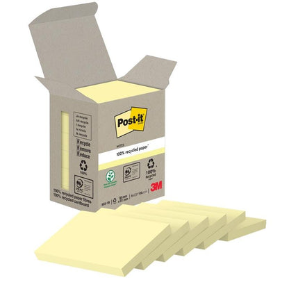 O cutie deschisă de Post-it® Recycling Notes (38 mm x 51 mm, 100 foi/bloc, 100% PEFC) de la 3M Deutschland GmbH arată cinci blocuri galbene, parțial scoase. Pe cutie sunt afișate logo-ul 3M și simboluri de reciclare.