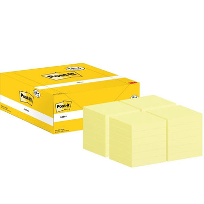 O cutie galbenă de notițe Post-it® de la 3M Deutschland GmbH stă lângă patru stive de notițe galbene (38x51mm, 100 foi/bloc), parte a unui pachet 18+6 gratuit în ambalaj de carton, 100% certificat PEFC.