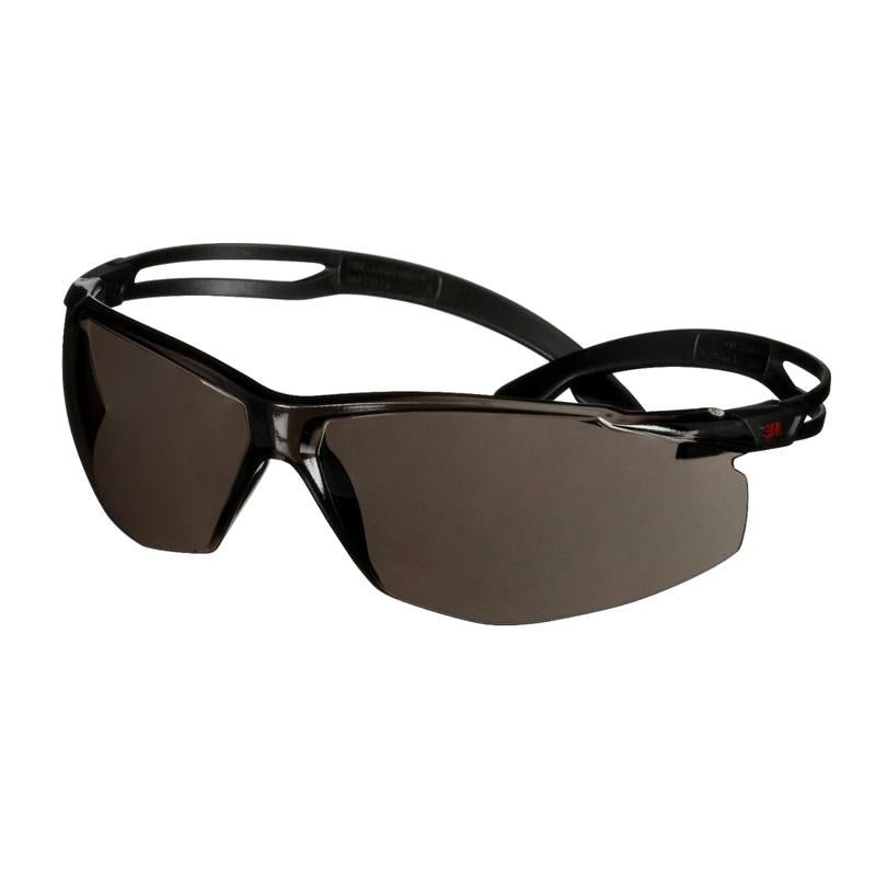 Ochelari de protecție 3M™ SecureFit™ 500, temple negre, acoperire anti-aburire/anti-zgârieturi Scotchgard™ (K&N), lentilă gri, SF502SGAF-BLK-EU, 20 per pachet | Pachet (1 bucata)